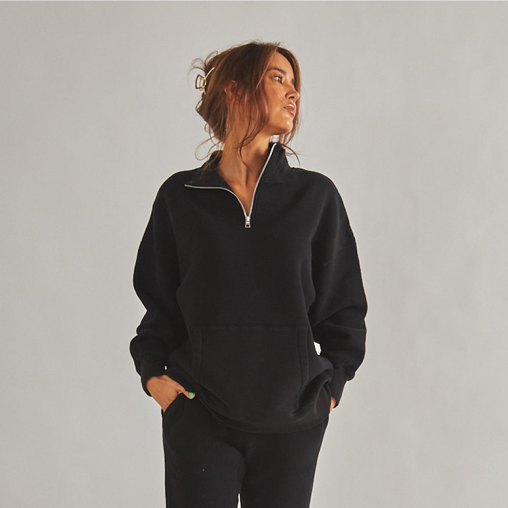 MARSHMALLOW HALF ZIP SWEAT（BLACK/ブラック）